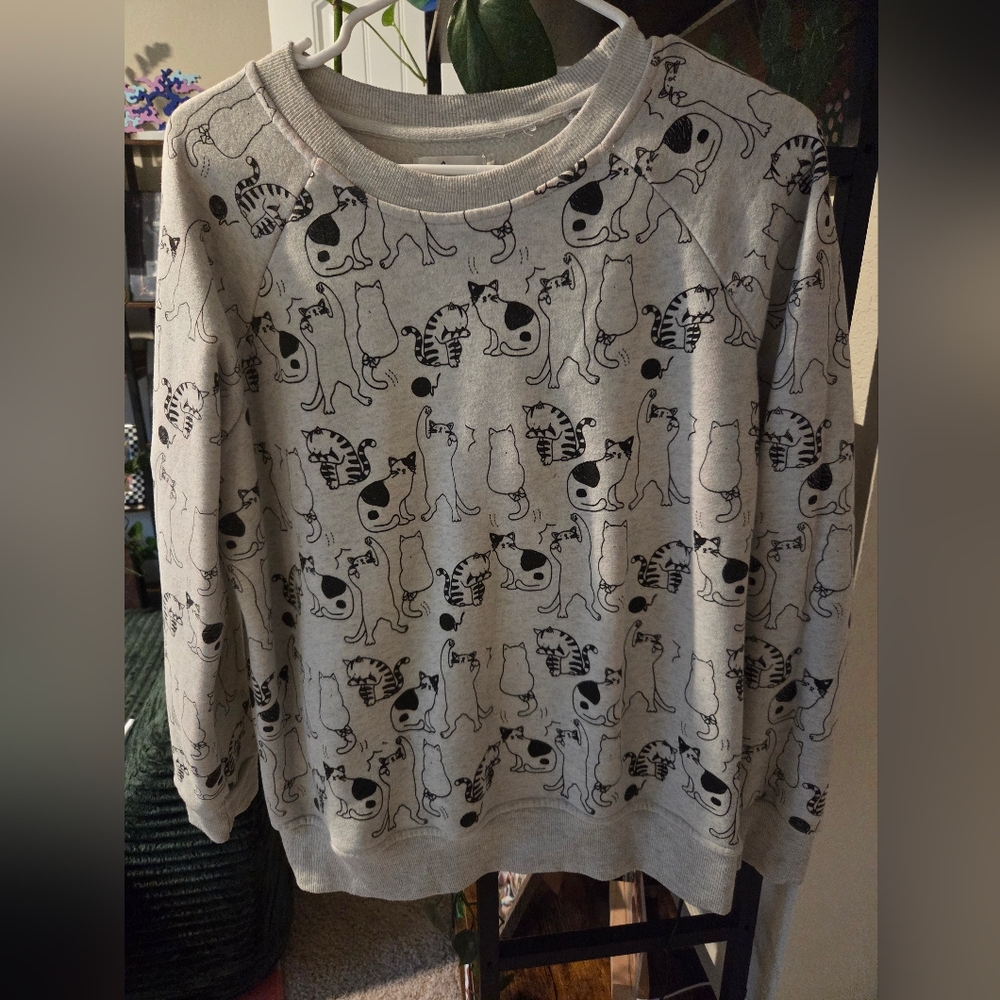 L.A. Soul Gray Cat Print Sweatshirt